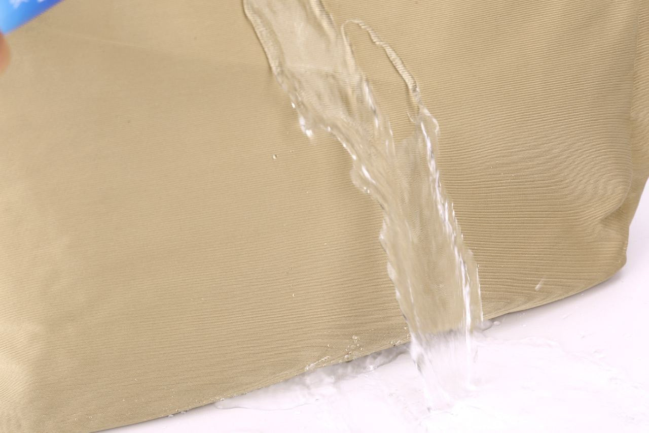 EE12AB41-3080-4C89-A82E-017899ACC018